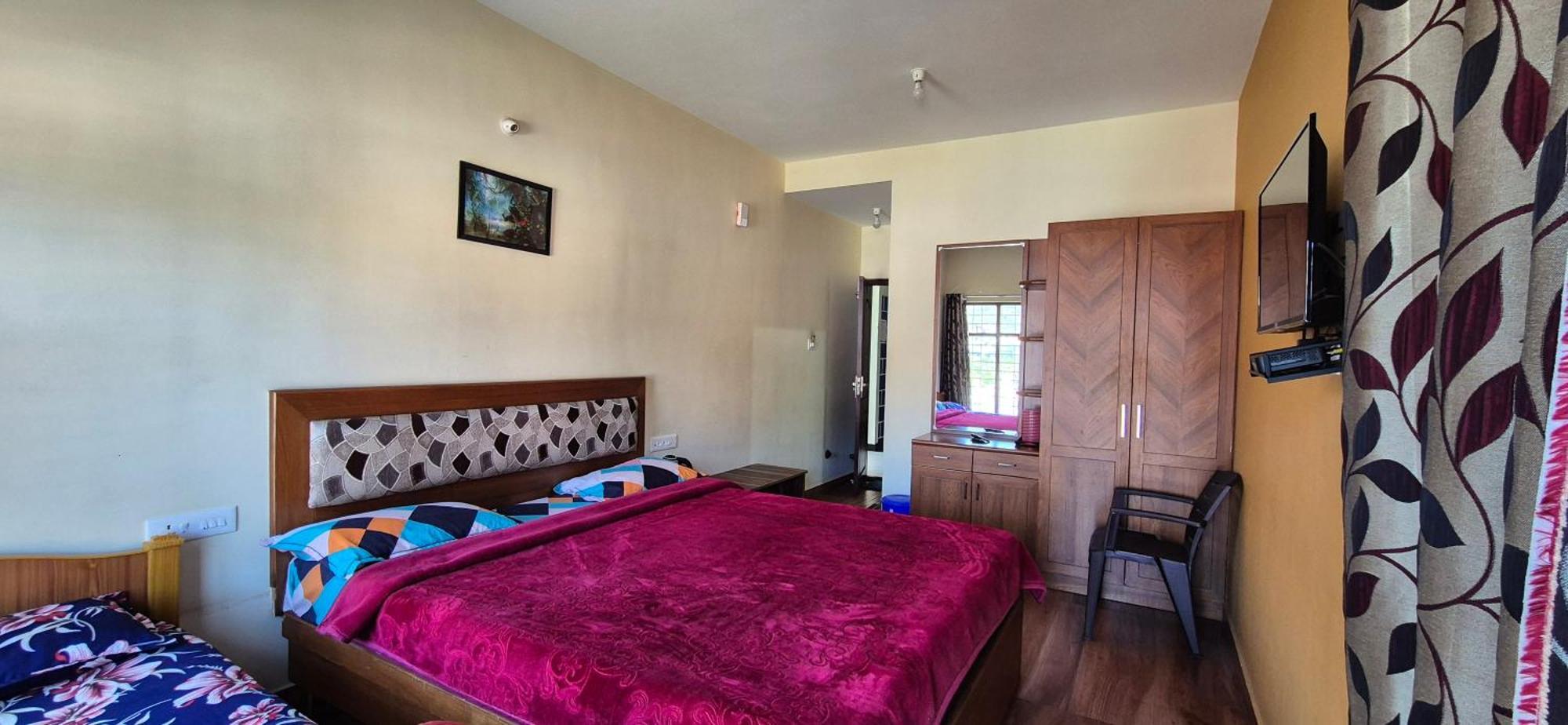 Karpagam Residency Apartment Ооти Екстериор снимка